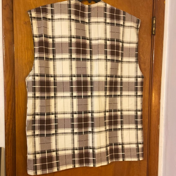 💥Flash Sale💥One 2 Sports Apparel” Big & Tall Burgundy Plaid Vest - Picture 2 of 4